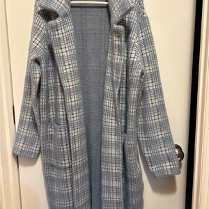 Tahari very soft blue checked long sweater/ coat with 2 large front pockets. Lrg